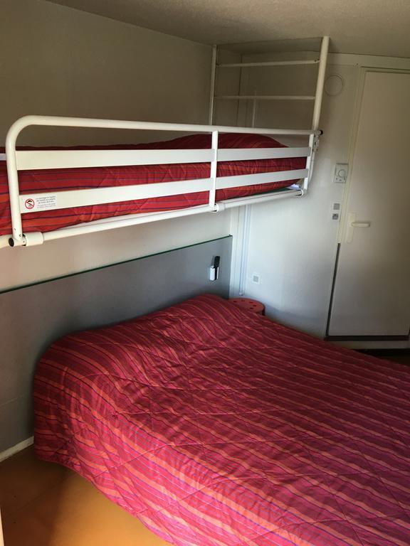 Premiere Classe Lyon Sud - Chasse Sur Rhone מראה חיצוני תמונה